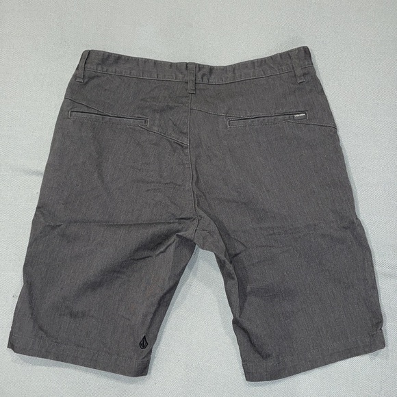 Men’s Shorts - Picture 3 of 4